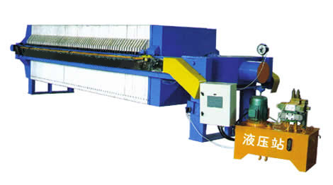 1000型自動拉板壓濾機.jpg 1000型自動拉板壓濾機.jpg